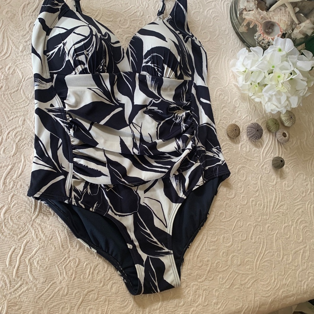 One Piece Swimsuit Swimwear Women Size 12 Black Floral Bathers Unbranded NWOT - Picture 9 of 9